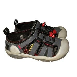 Keen Knotch Creek Closed Toe Sport Sandals Gray Red